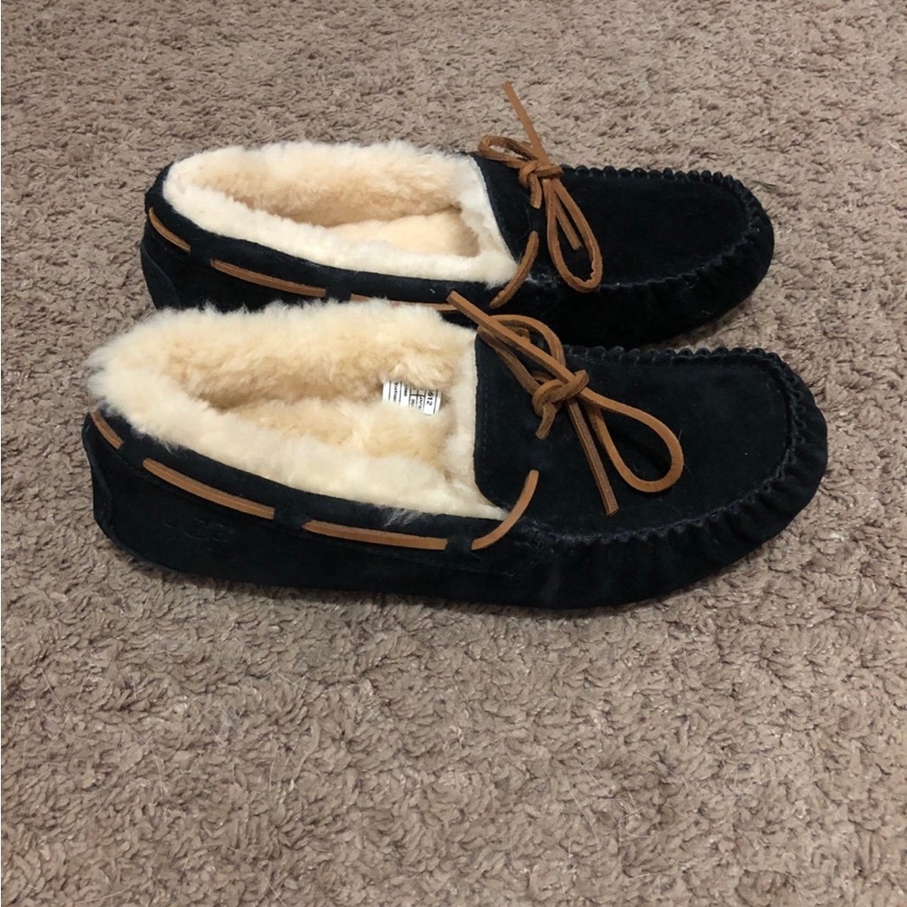 UGG Moccasins black